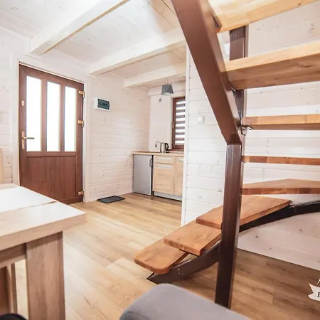 Деревянный коттедж Biale *