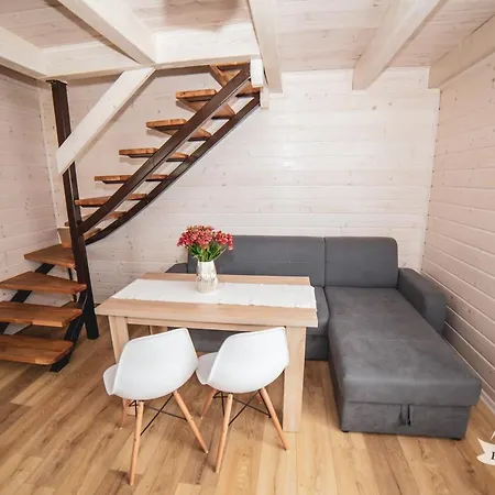 Biale Деревянный коттедж Мжежино