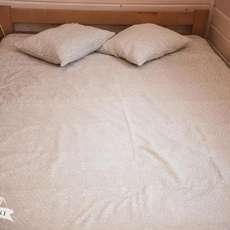 Деревянный коттедж Biale